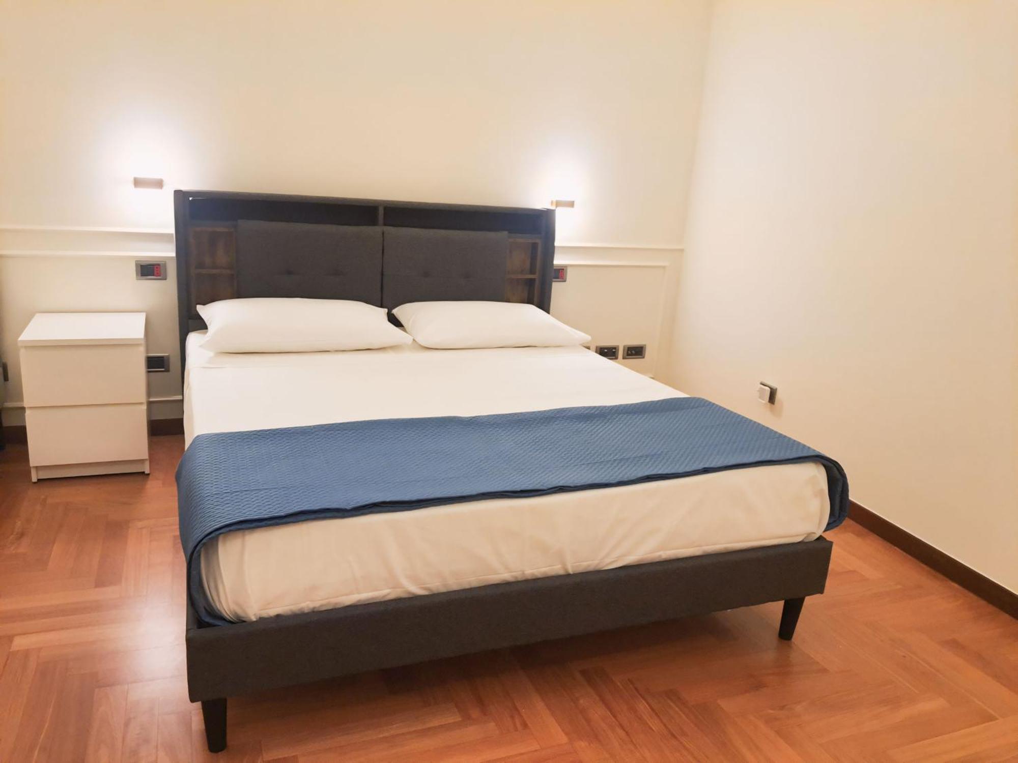 Casa Belvedere Luxury Suite บาร์เลตตา ภายนอก รูปภาพ